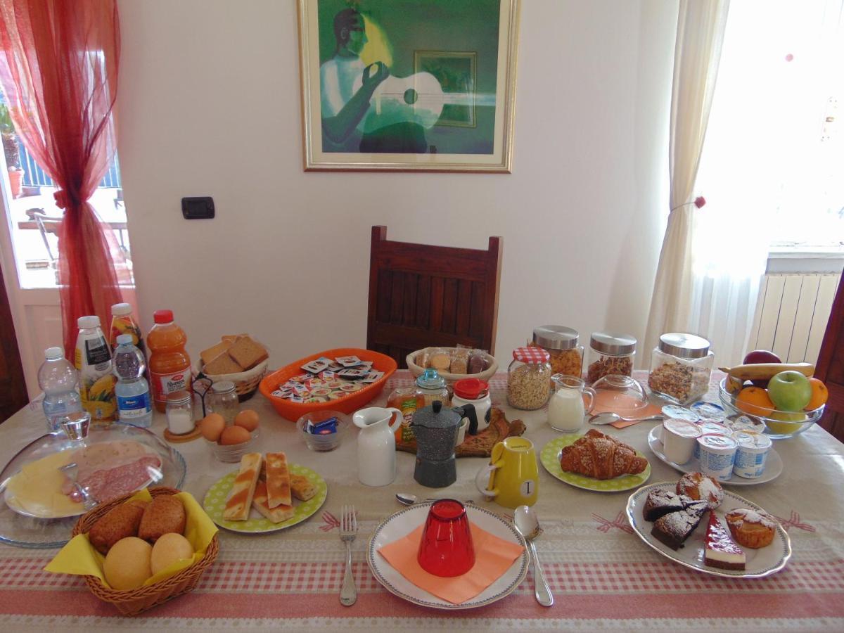 Casa Roberto B&B Savona Dış mekan fotoğraf
